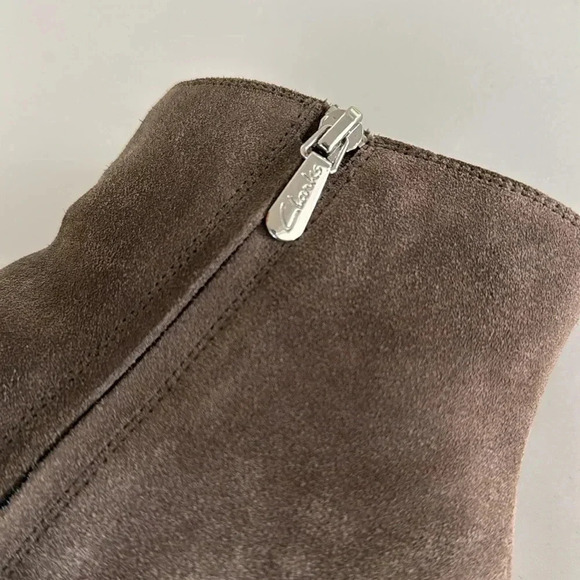 Clark’s Women’s Boots Size 9.5 - Picture 8 of 9